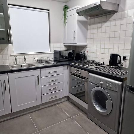 Contemporary City Centre Flat Белфаст Екстер'єр фото